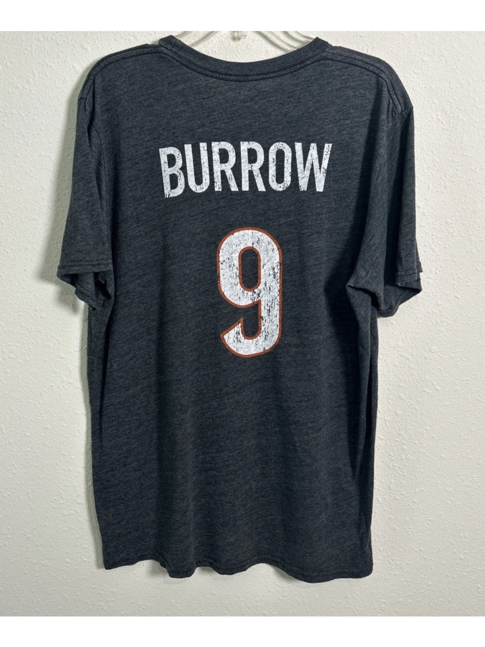 Joe Burrow Cincinnati Bengals Women’s 2X Majestic Threads Heather Gray T-Shirt